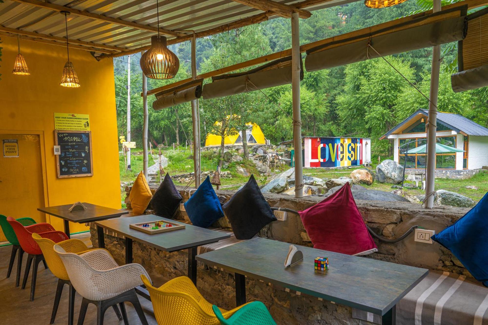 Whoopers Boutique Resort Jibhi Екстер'єр фото