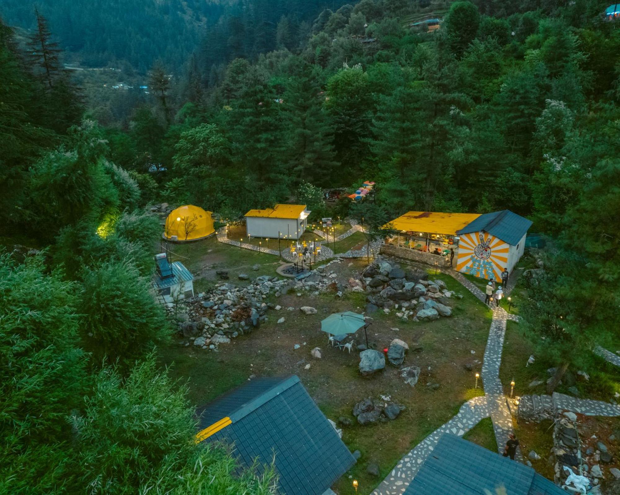 Whoopers Boutique Resort Jibhi Екстер'єр фото