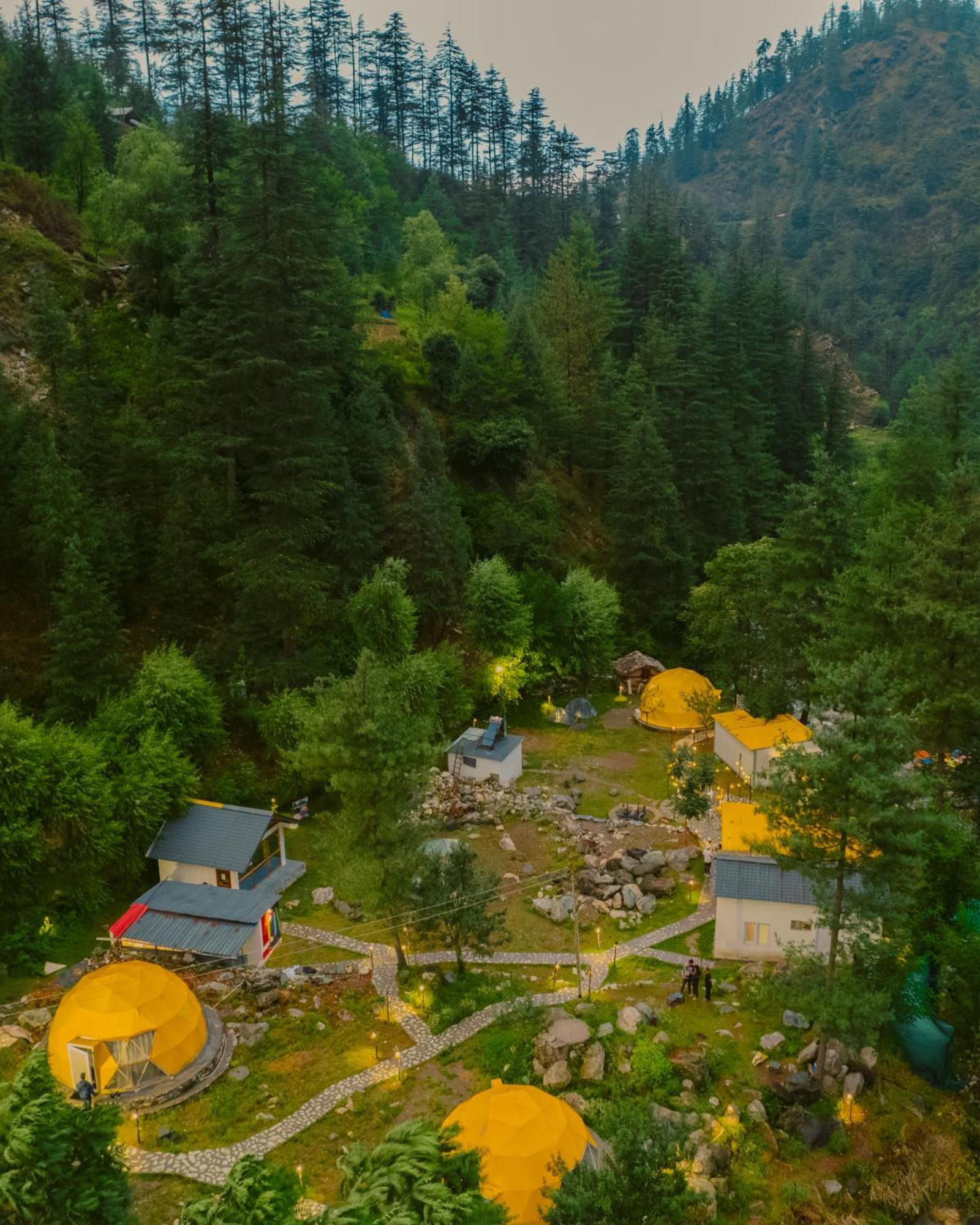 Whoopers Boutique Resort Jibhi Екстер'єр фото