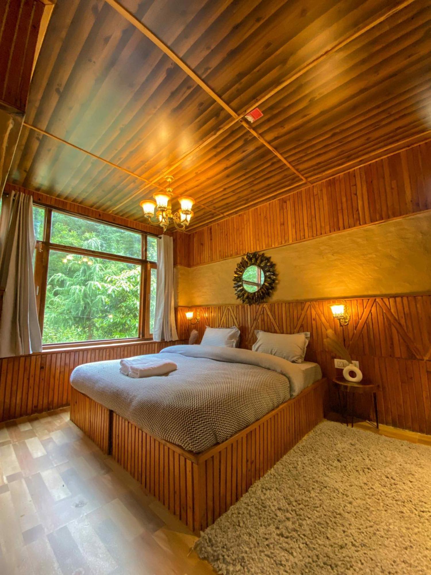 Whoopers Boutique Resort Jibhi Екстер'єр фото